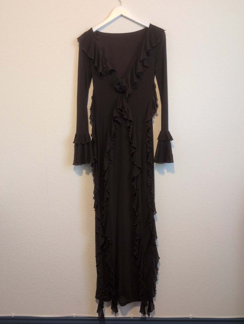 Romantic Dark Brown Ruffles Maxi Dress With Bell Sleeves Medium